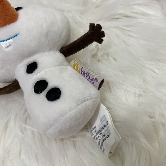 Hallmark ittybittys Olaf Plush - Picture 6 of 7